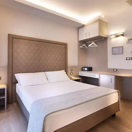 Hotell Riviera