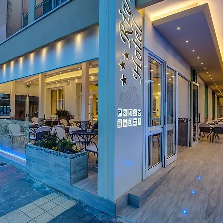 Hotell Riviera 3*