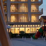 Riviera 3*